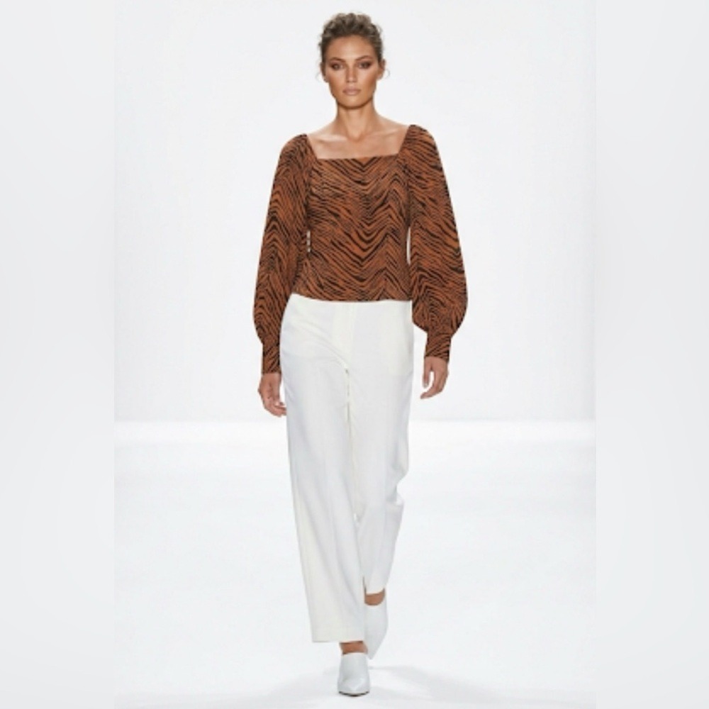 Ember Tiger Print Square Neck Lantern Sleeve Smocked Back Blouse Brown XL ST9369